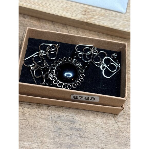 Silver & Black Stone Heart Link Bracelet With Box - Picture 2 of 9